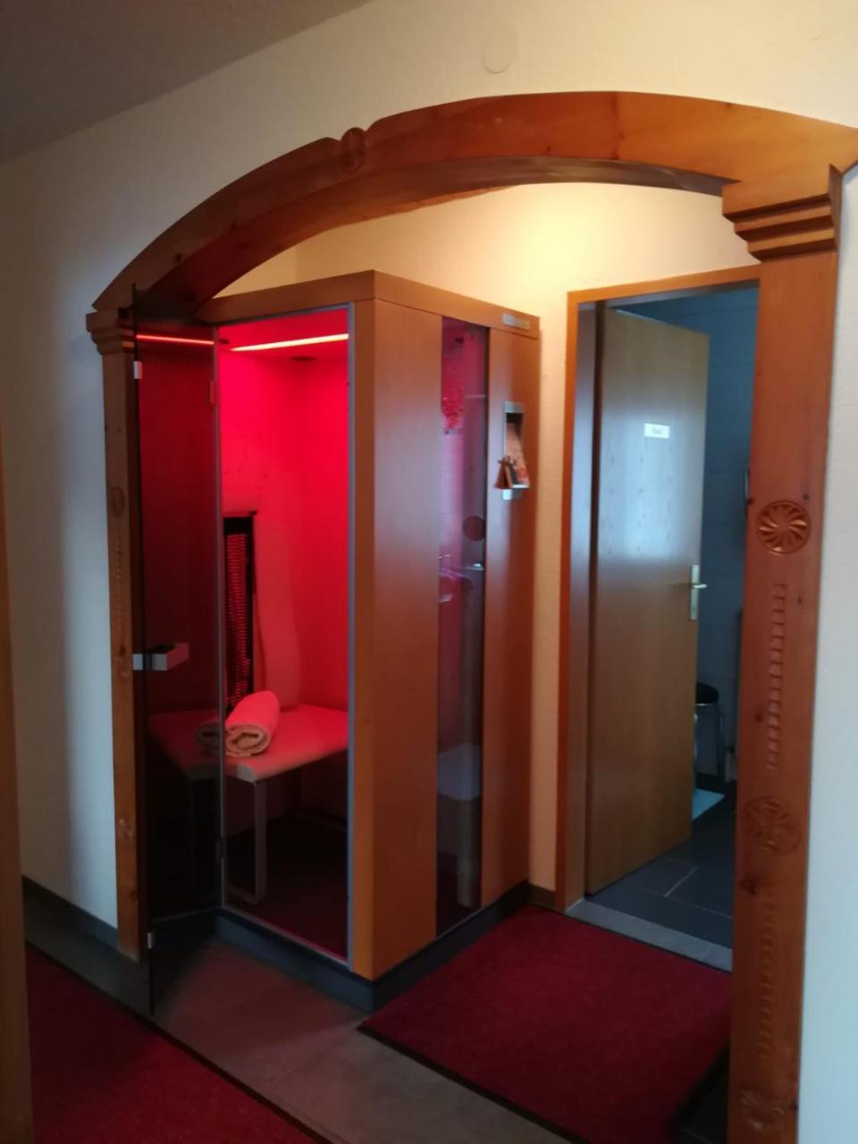 Biancas Ferienwohnung Im Haus Roswitha Tumpen Esterno foto