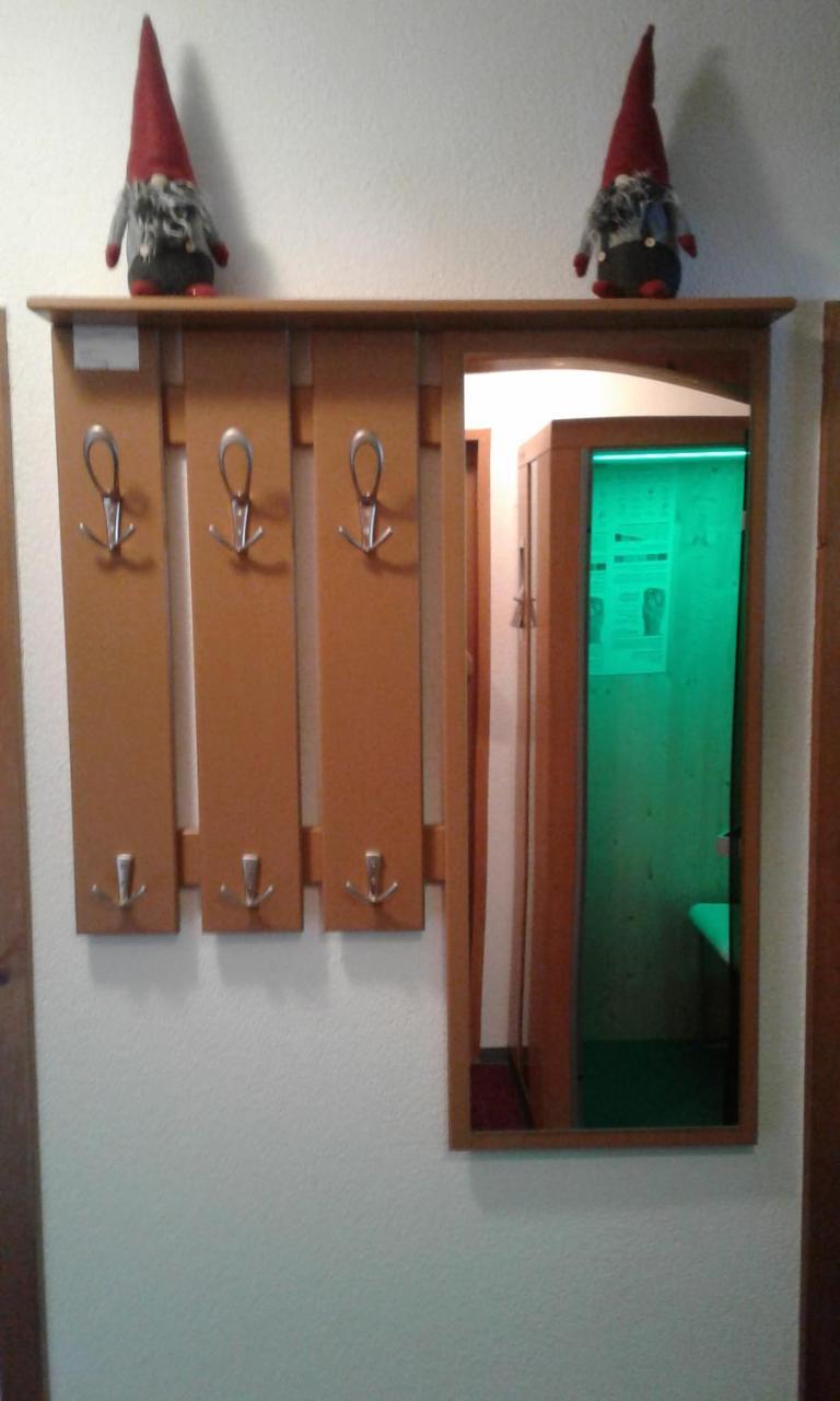 Biancas Ferienwohnung Im Haus Roswitha Tumpen Esterno foto